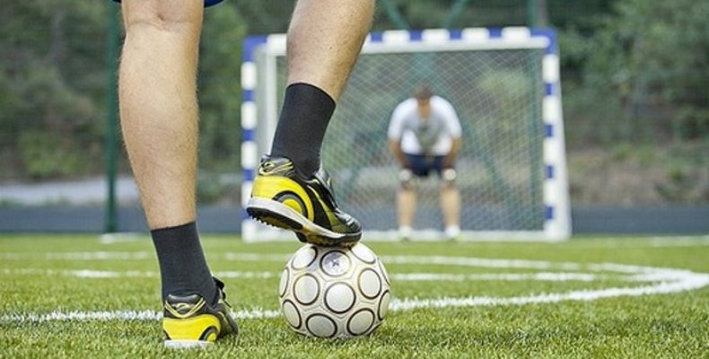 В Ялте пройдет городской футбольный чемпионат (расписание игр)