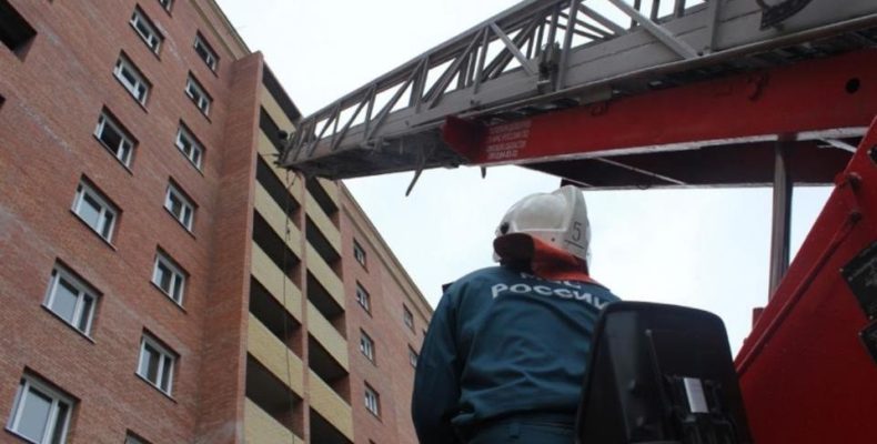 Угроза жизни: МЧС обеспокоено противопожарным состоянием многоэтажек Симферополя
