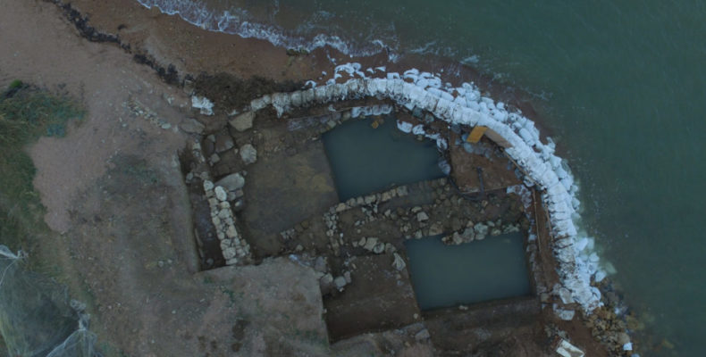 Торговал, горел, затонул: что узнали археологи о древнем городе Акра