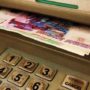 «Манна небесная»! В Севастополе барышня забрала из банкомата не свои деньги
